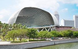 Tour khám phá mùa hè sôi động tại Singapore
